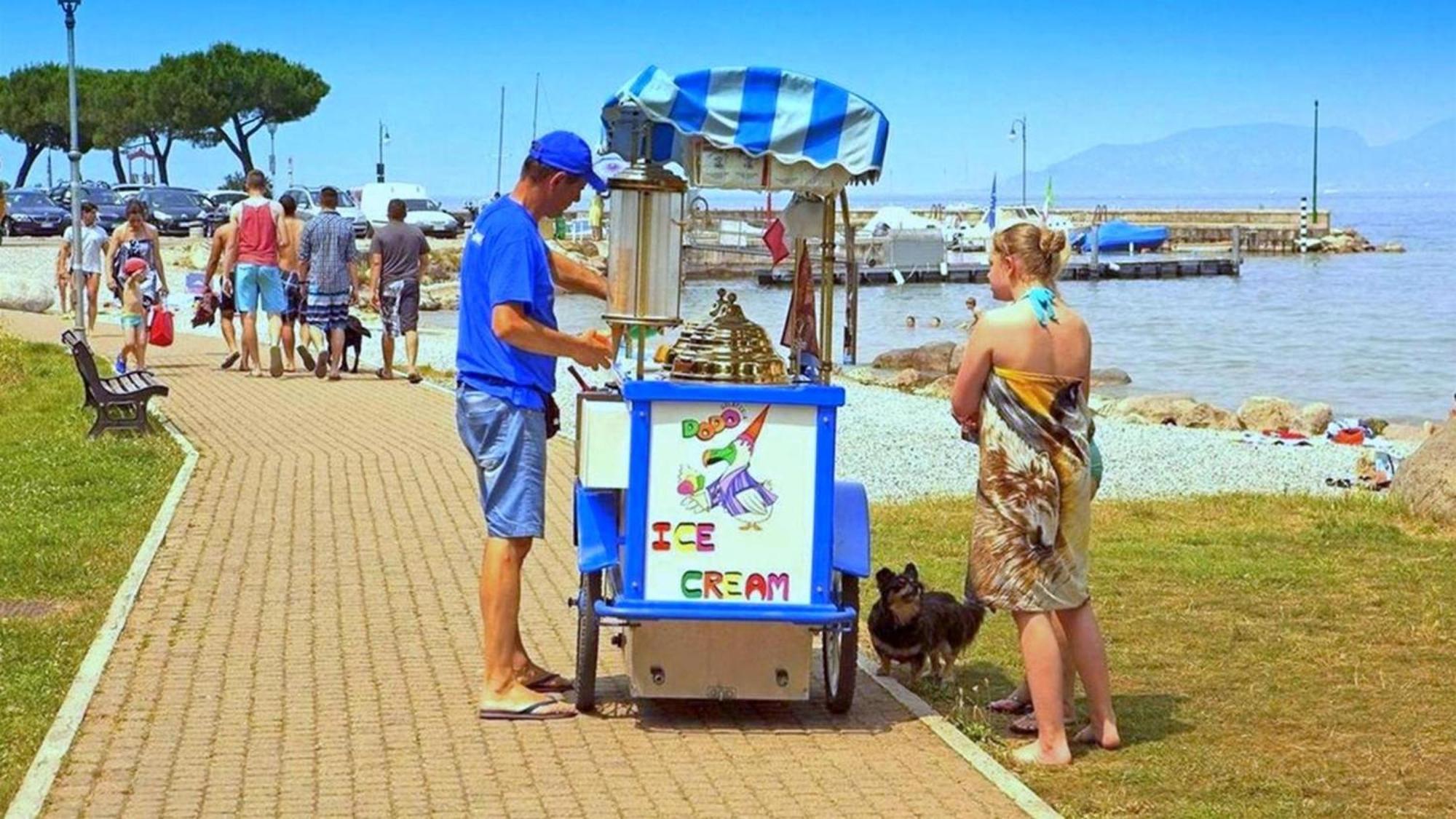 Appartamento Peschiera Peschiera del Garda Esterno foto