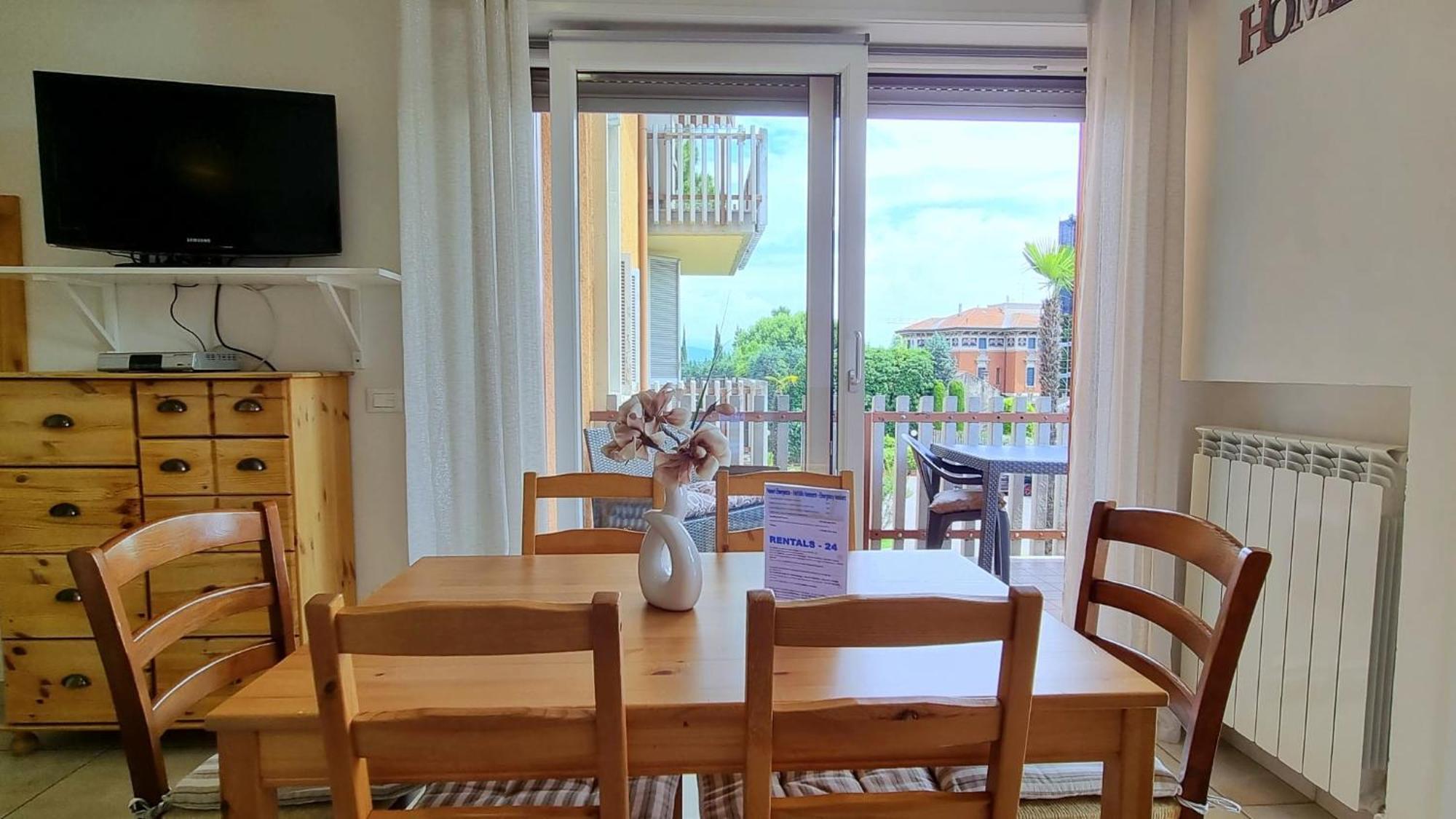 Appartamento Peschiera Peschiera del Garda Esterno foto
